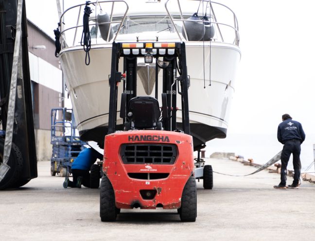 marex 370 og hangcha truck